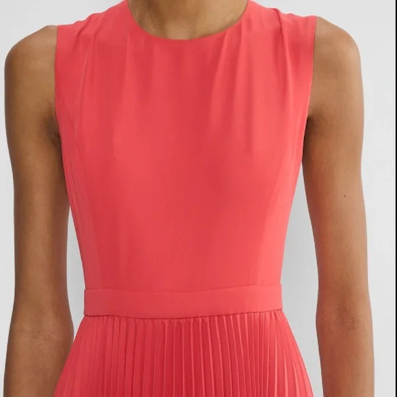 Cherry Red Accordion Dress – Babaton by Aritzia – Size 4 Pleated Midi - Picture 6 of 8